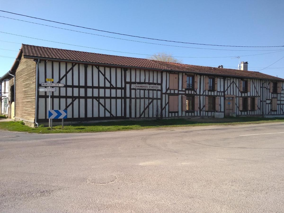 La Varniere Montier-en-Der Exterior photo